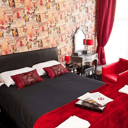 The Travel And 招待所