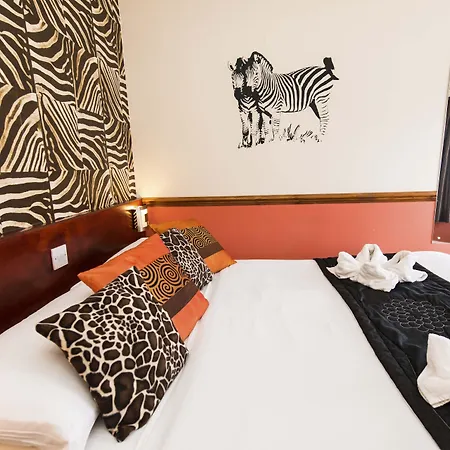 The Travel And 3* 斯卡伯勒