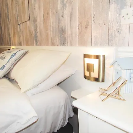 The Travel And 招待所