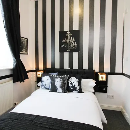 The Travel And 招待所