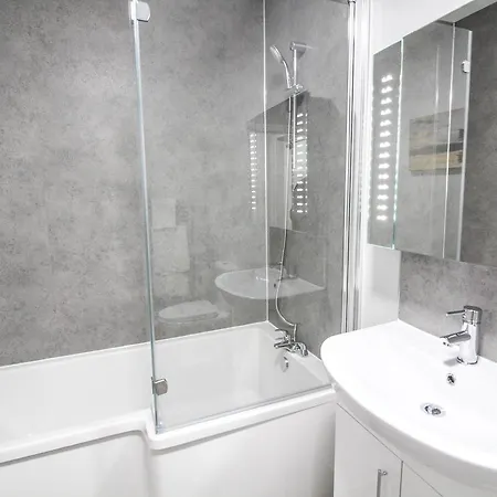 The Travel And Πανσιόν