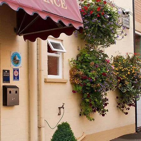 The Travel And 3* スカーバラ